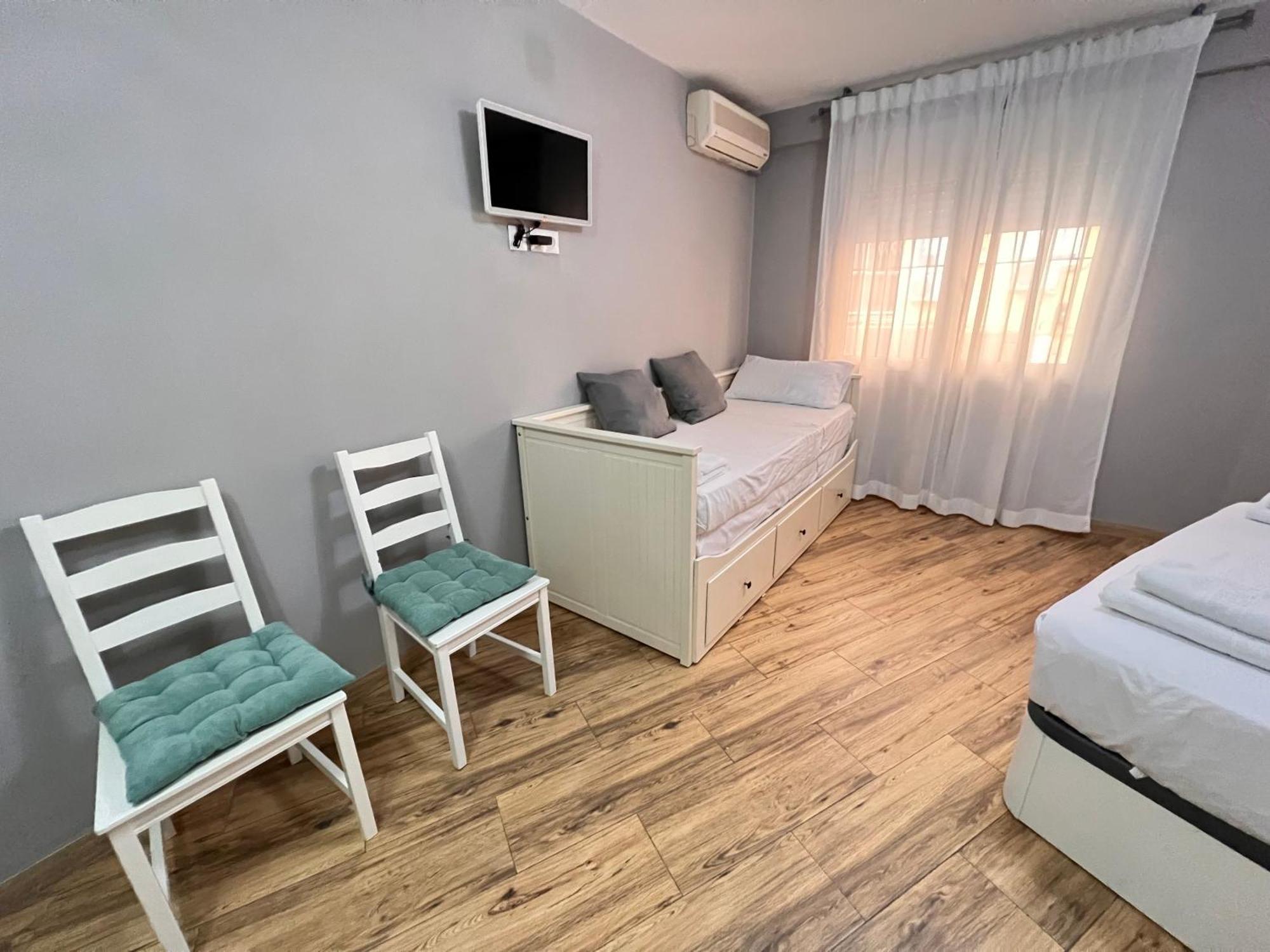 Nuestra Casita De Marmoles Parking Incluido 2 Bicis Gratis Apartment Malaga Exterior photo